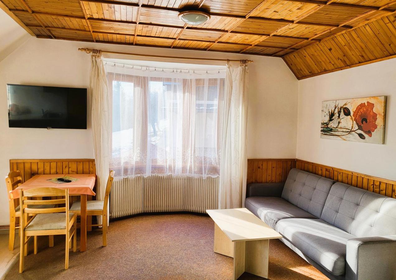 Apartment Ulrich Jablonec nad Jizerou Exterior photo